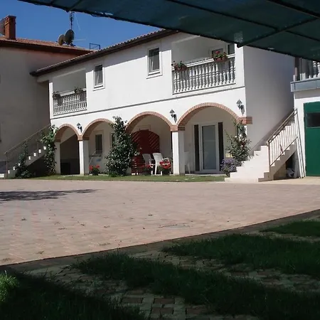 In With Terrace, Air Conditioning, Wifi Apartment