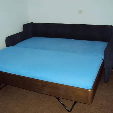 Apartment In With Terrace, Air Conditioning, Wifi Medulin